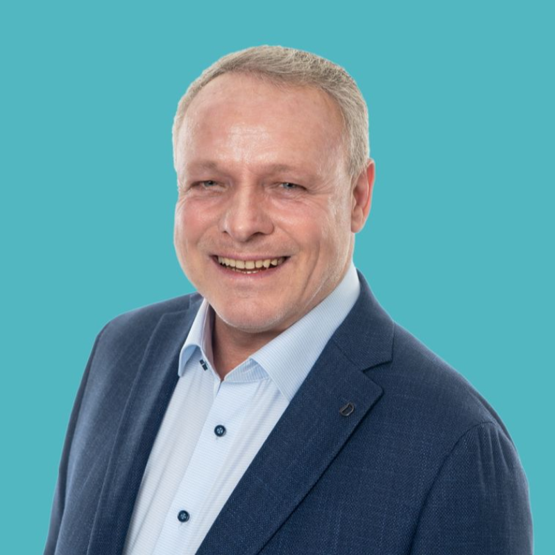  Thomas Loeffen